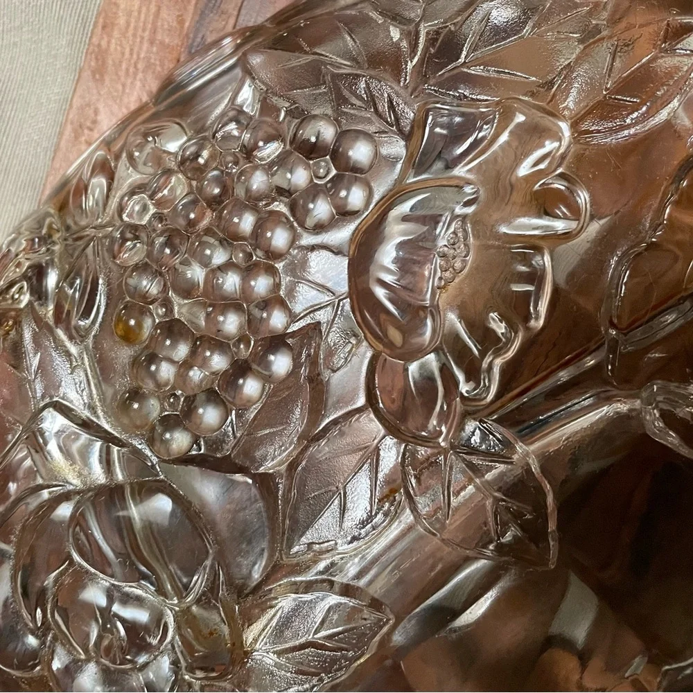 Royal Clear Japan 5 compartments glass floral round plate, size 12” party event